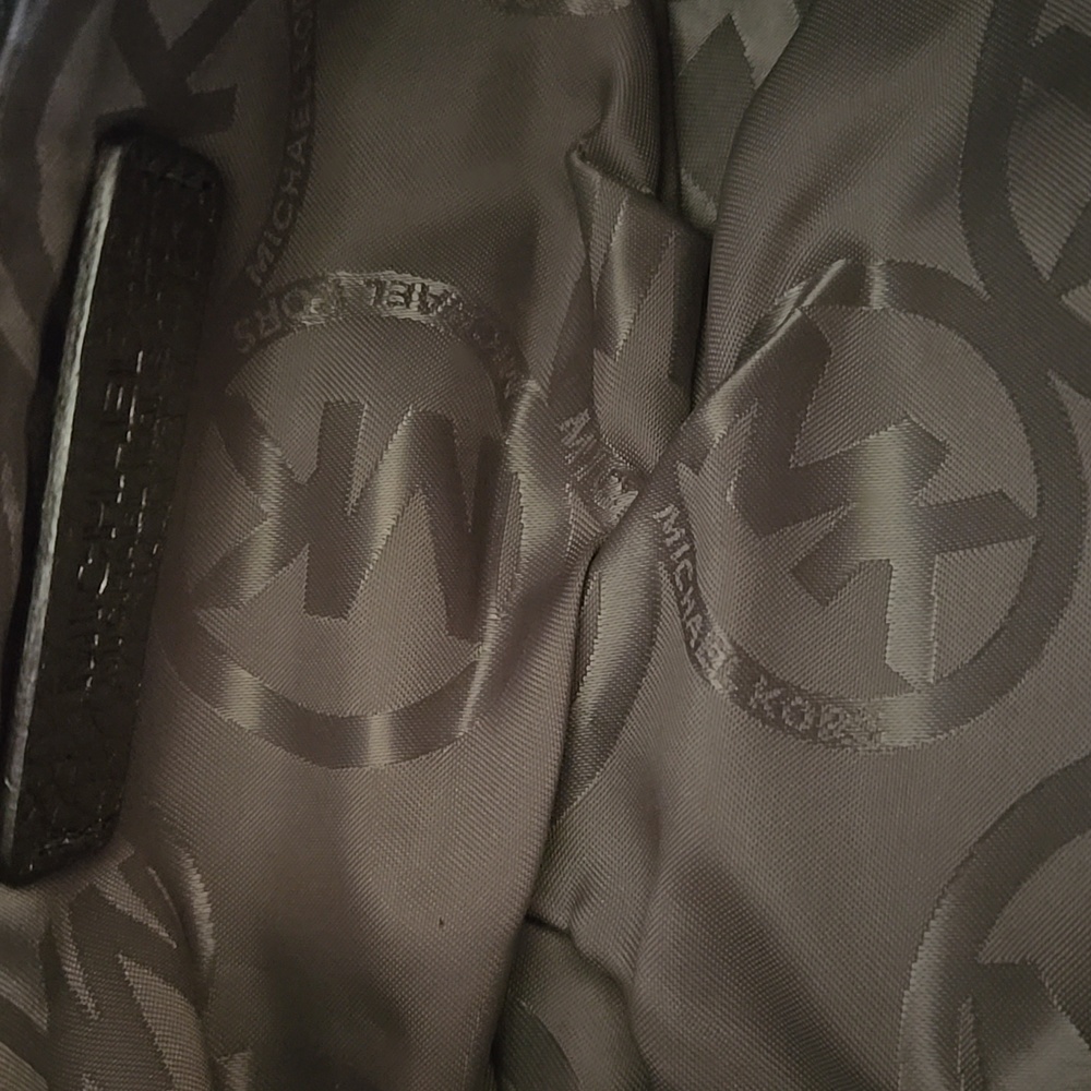 Michael Kors Crossbody Bags Black/Metallic Silver Bundle of 2 - Picture 6 of 9